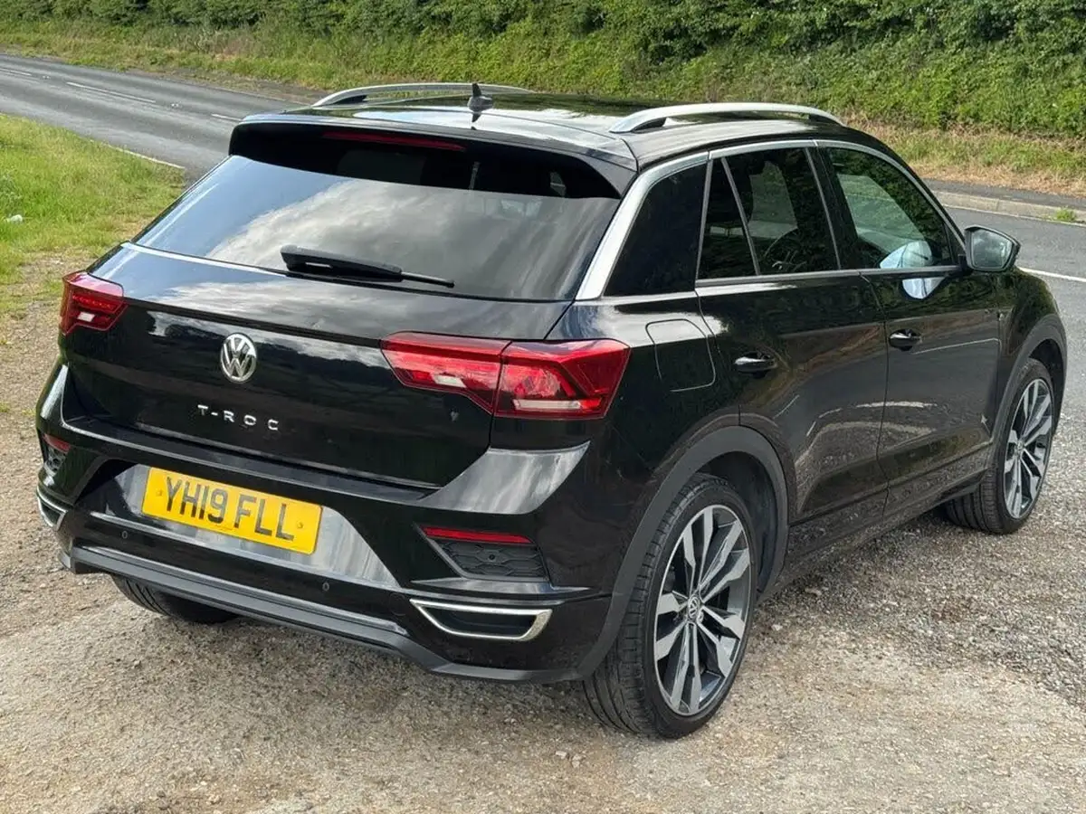 2019-volkswagen-t-roc-16tdi-r-line-big-8