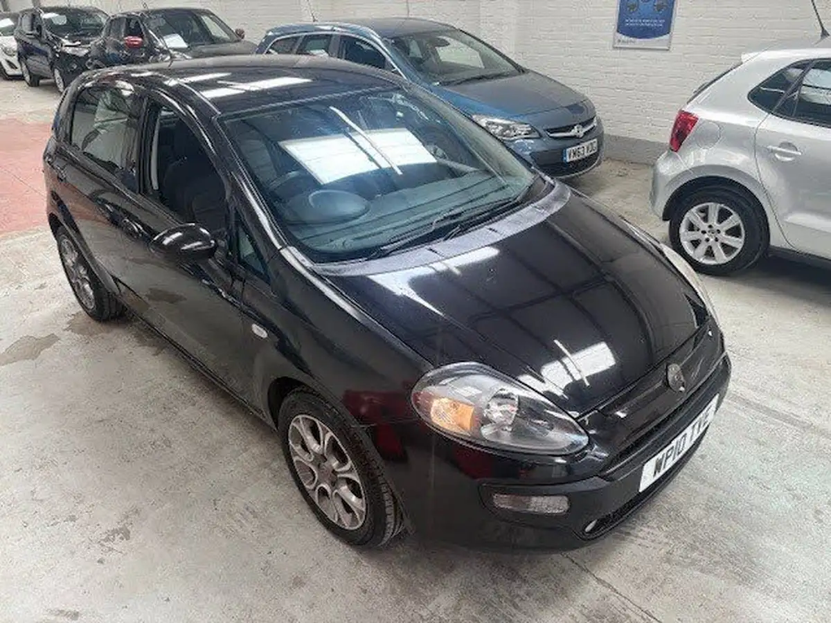 2010-fiat-punto-evo-14-gp-8v-5d-big-12