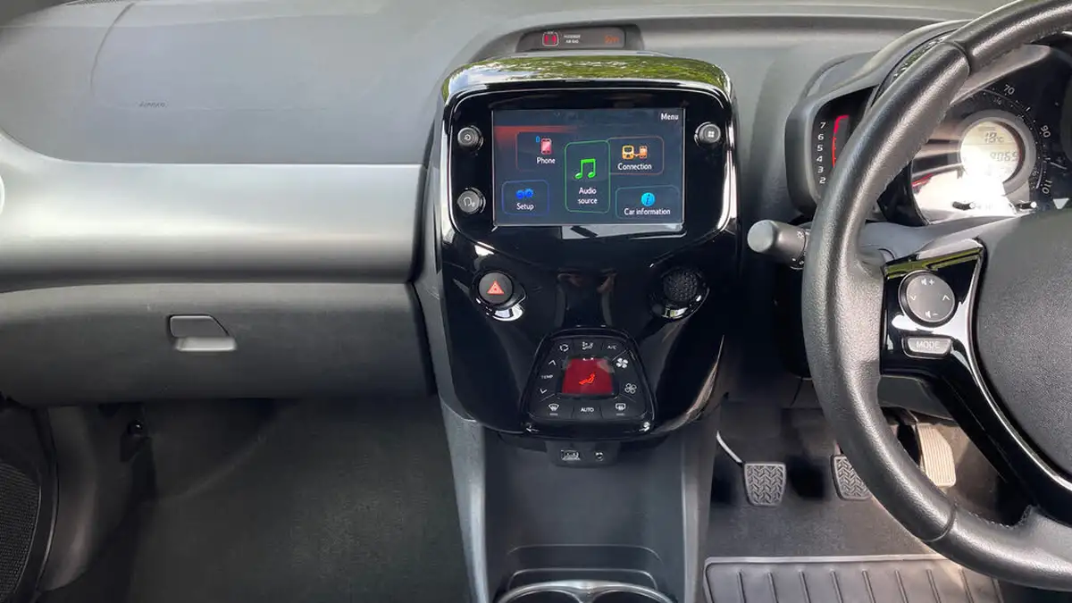 2022-toyota-aygo-10-vvt-i-x-trend-tss-big-11