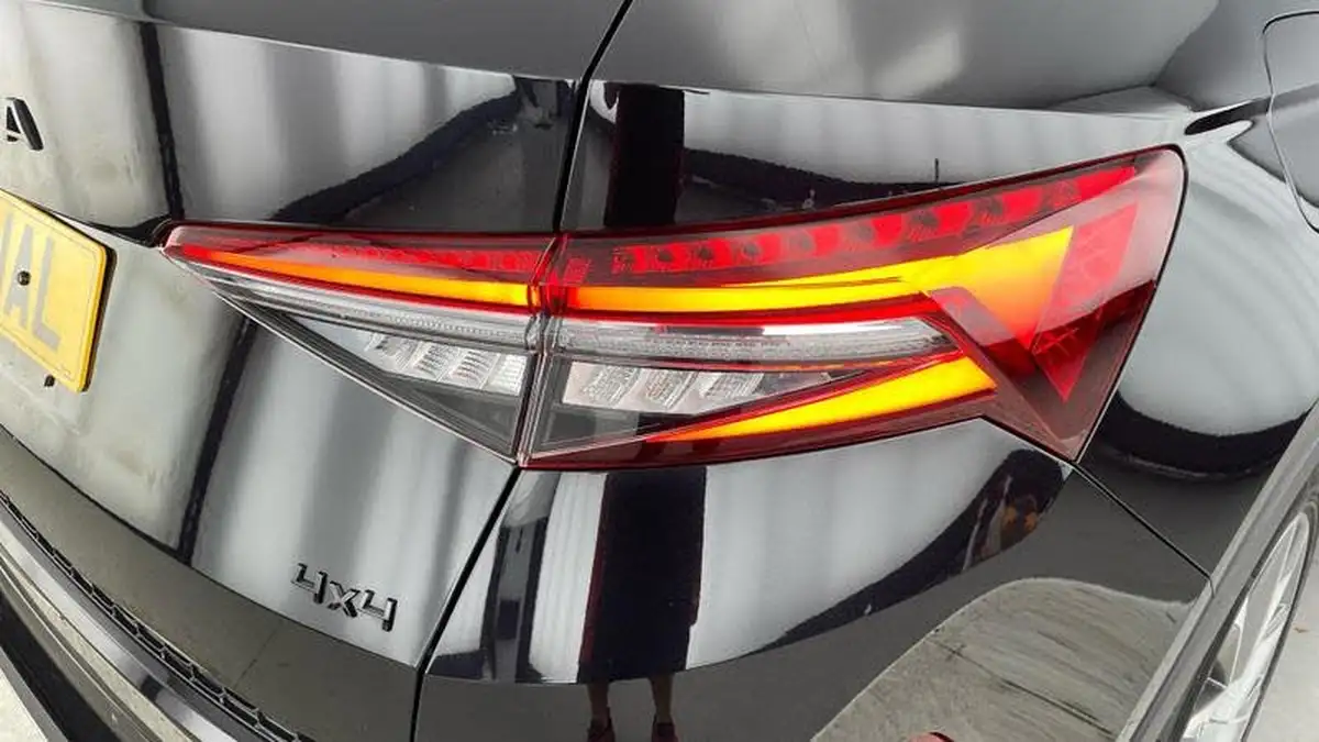 2023-skoda-kodiaq-20tdi-laurin-klement-200ps-big-29