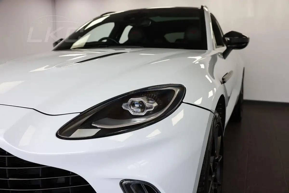 2020-aston-martin-dbx-40-v8-big-6