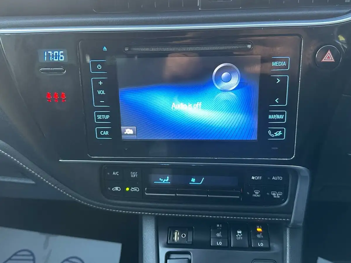 2016-toyota-auris-18-vvt-i-hsd-business-edition-estate-big-26