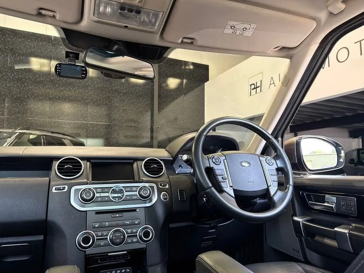 2015-land-rover-discovery-4-30-sd-v6-hse-lux-big-30
