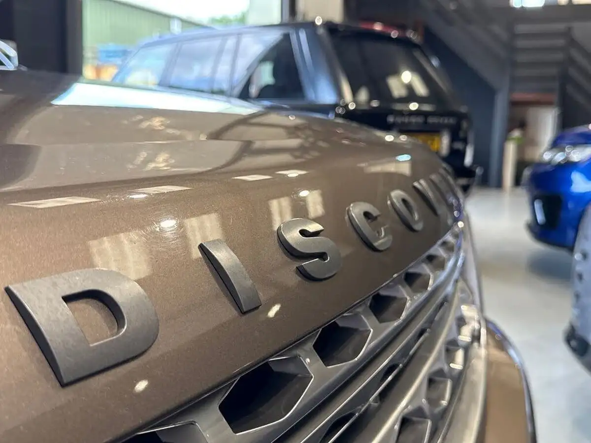 2015-land-rover-discovery-4-30-sd-v6-hse-lux-big-54