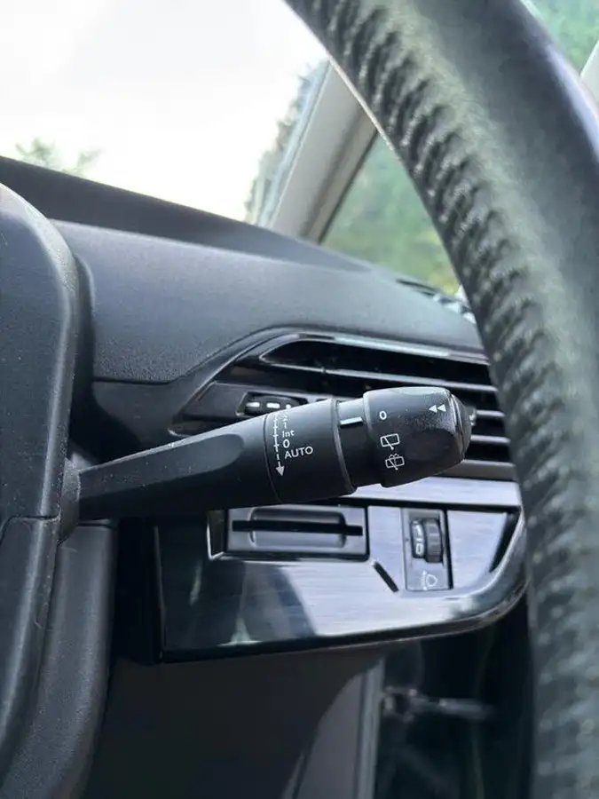 2014-citroen-grand-c4-picasso-16e-hdi-vtr-115ps-big-16