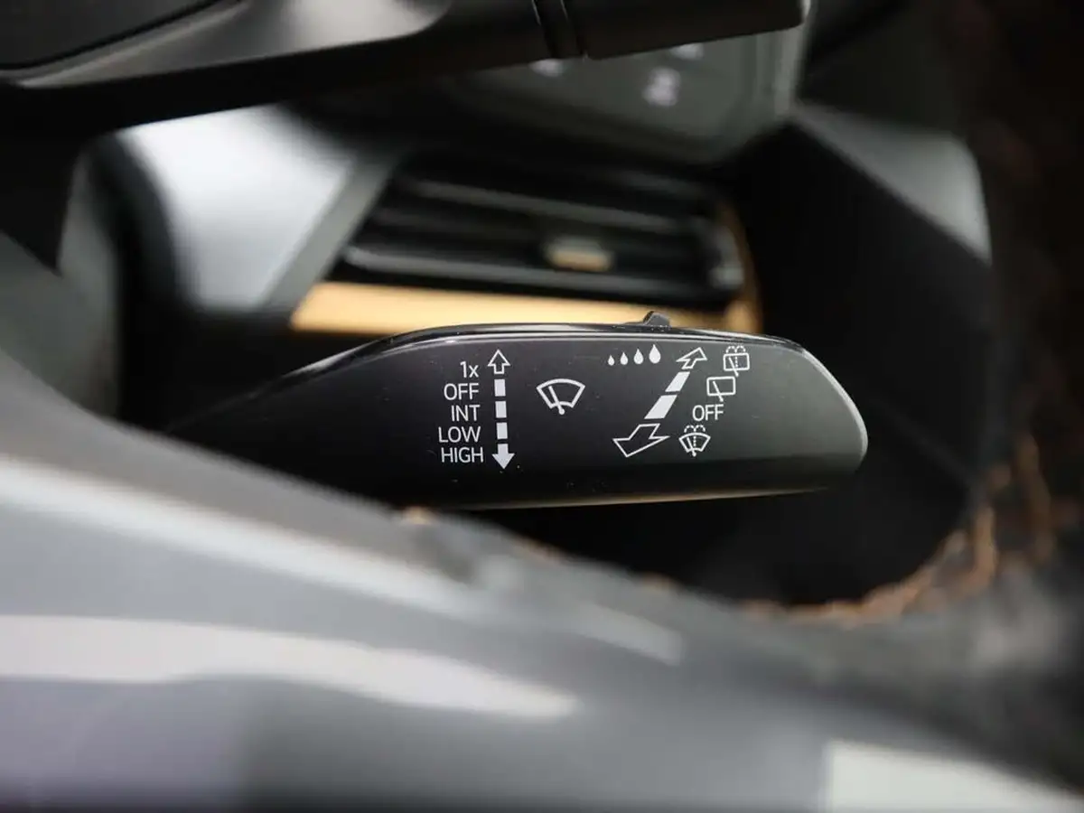 2024-cupra-born-e-v1-204ps-58kwh-big-29
