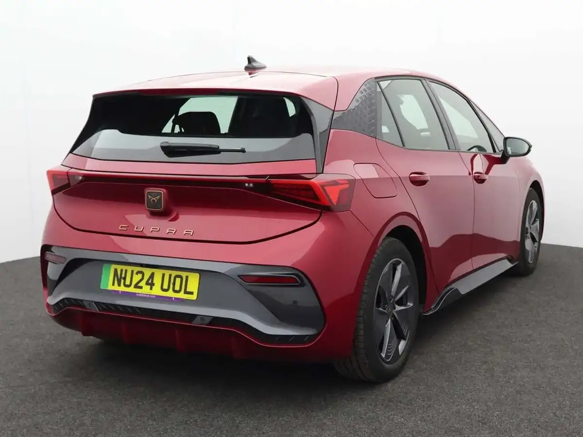 2024-cupra-born-e-v1-204ps-58kwh-big-5
