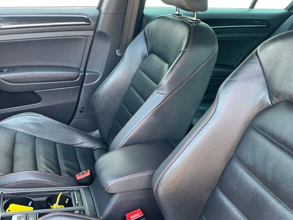 2014-volkswagen-golf-20-gti-230ps-performance-pk-hatchback-5d-dsg-big-24