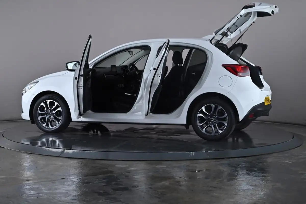 2019-mazda-mazda2-15-sport-nav-big-49