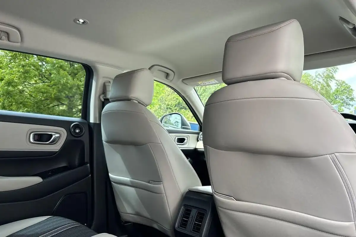 2022-honda-hr-v-15-i-mmd-advance-style-big-17