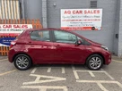 2018-toyota-yaris-15-vvt-i-icon-navi-hybrid-small-7