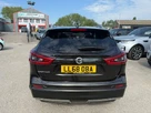 2018-nissan-qashqai-15dci-tekna-115ps-small-5