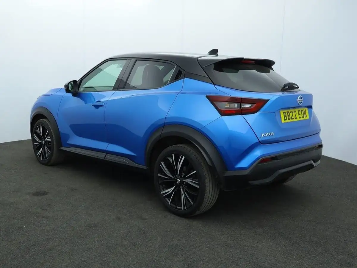 2022-nissan-juke-10-dig-t-tekna-big-7