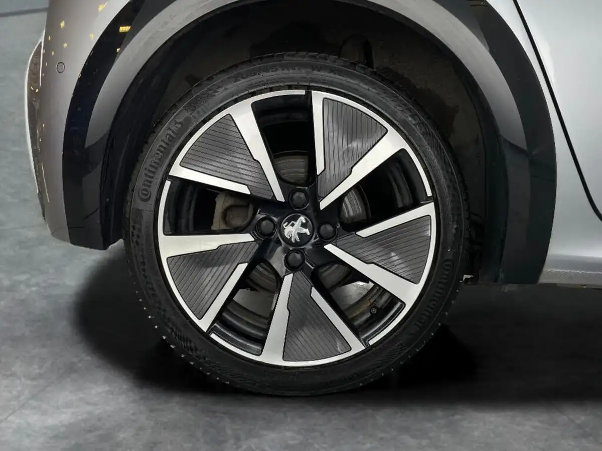 2021-peugeot-208-e-gt-premium-big-36