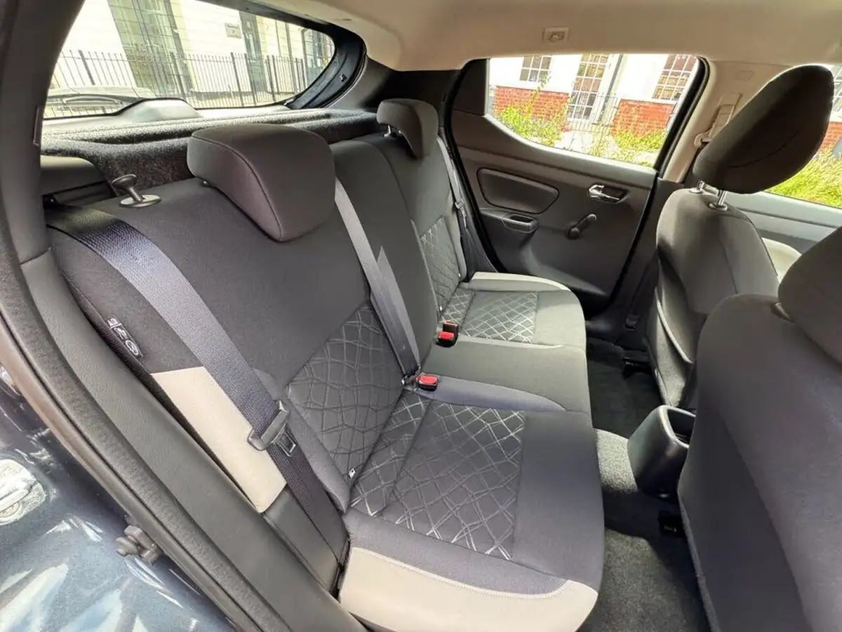 2020-nissan-micra-10-ig-t-acenta-100ps-vision-pack-big-7