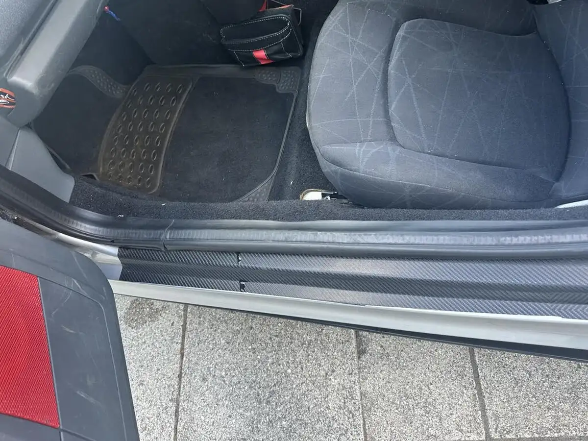 2005-smart-roadster-07-big-22