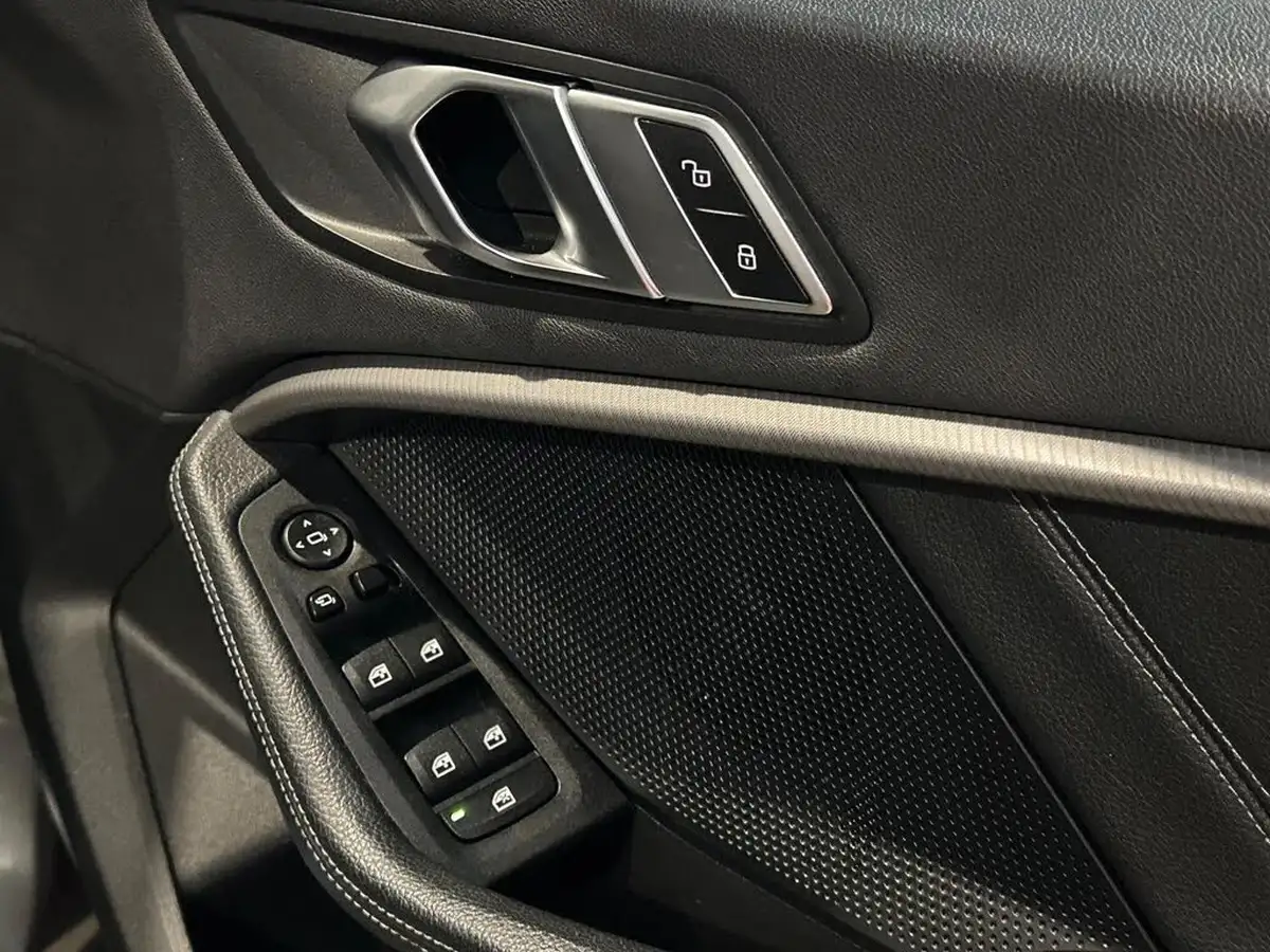 2020-bmw-1-series-15-118i-m-sport-134bhp-big-40