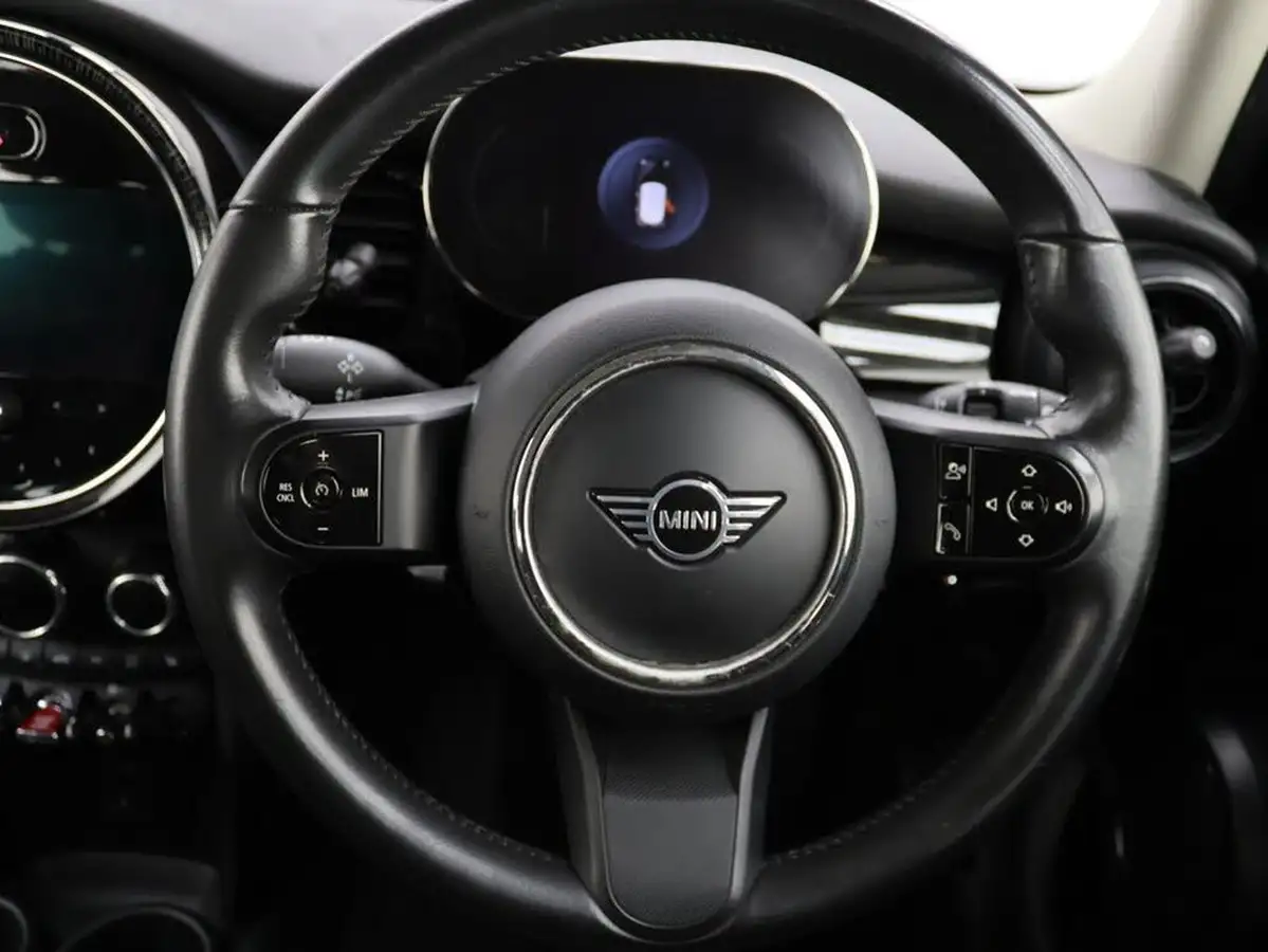 2022-mini-cooper-15-one-classic-5d-auto-big-19