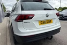 2018-volkswagen-tiguan-20tdi-se-navigation-150ps-4motion-ss-dsg-small-15