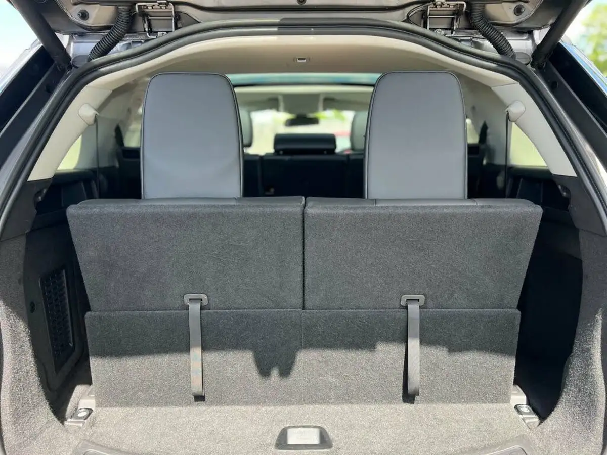 2019-land-rover-discovery-sport-20-si4-hse-big-36