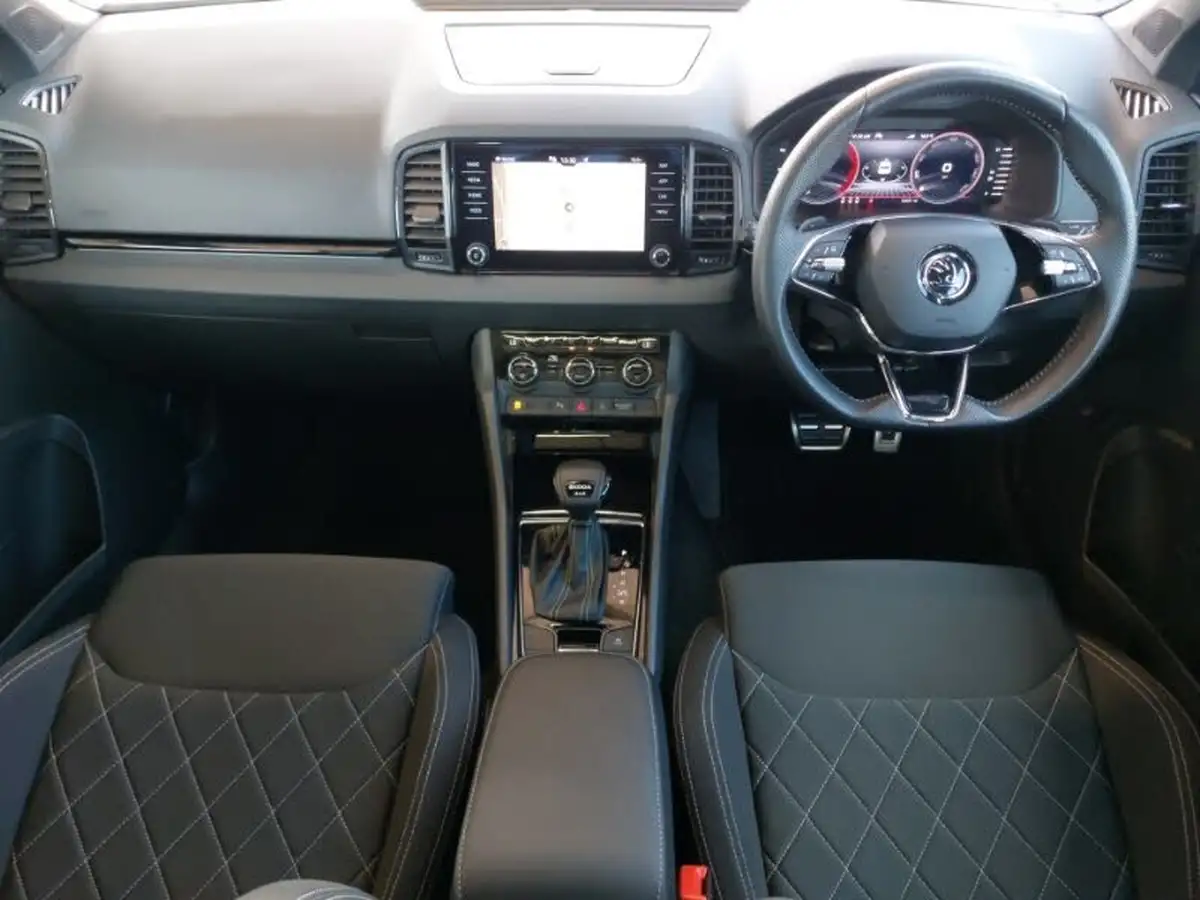 2024-skoda-karoq-20tdi-sportline-4x4-dsg-big-2