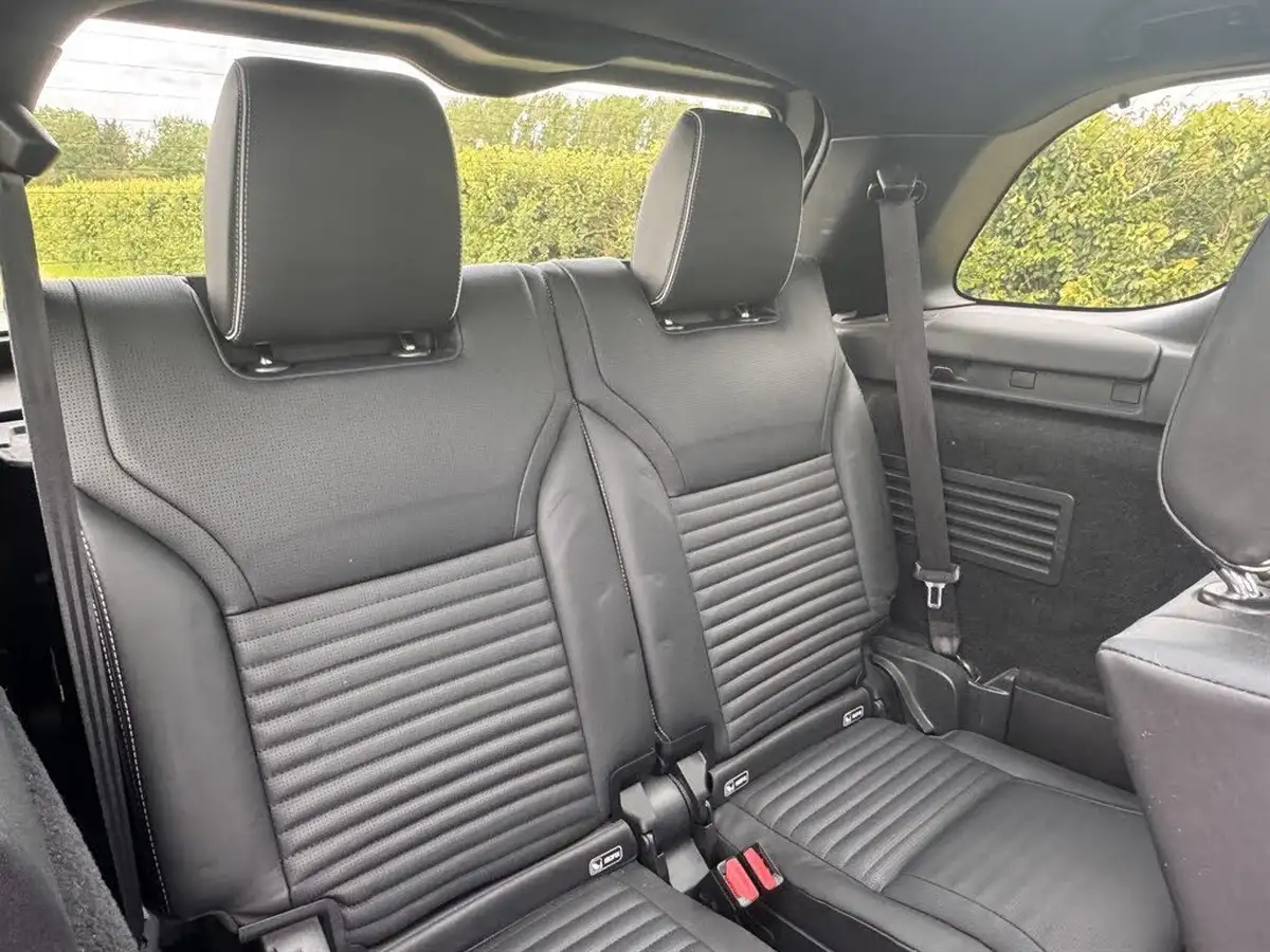 2019-land-rover-discovery-30-sd-v6-hse-luxury-big-13