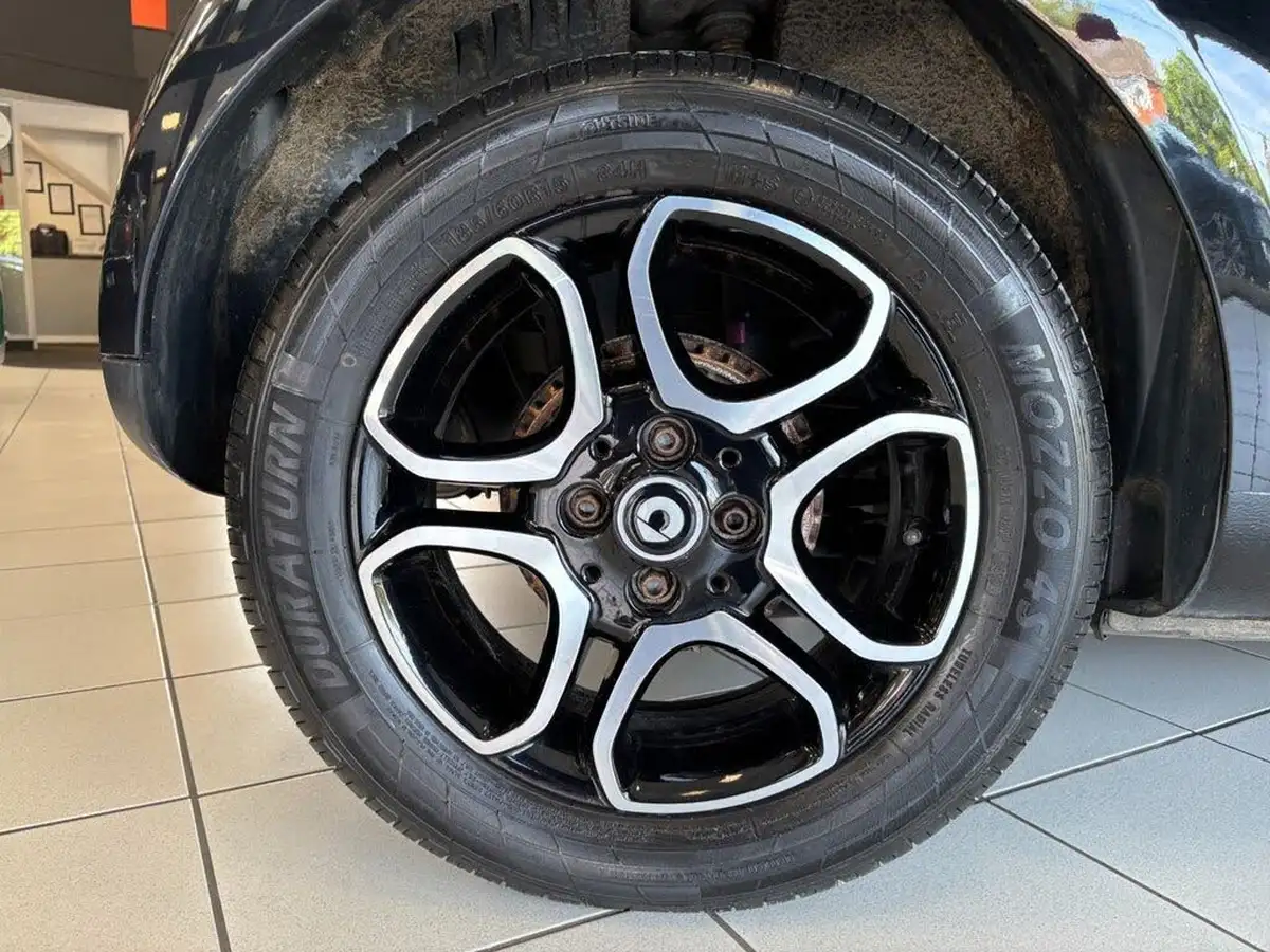 2016-smart-fortwo-09-prime-premiumss-coupe-big-14