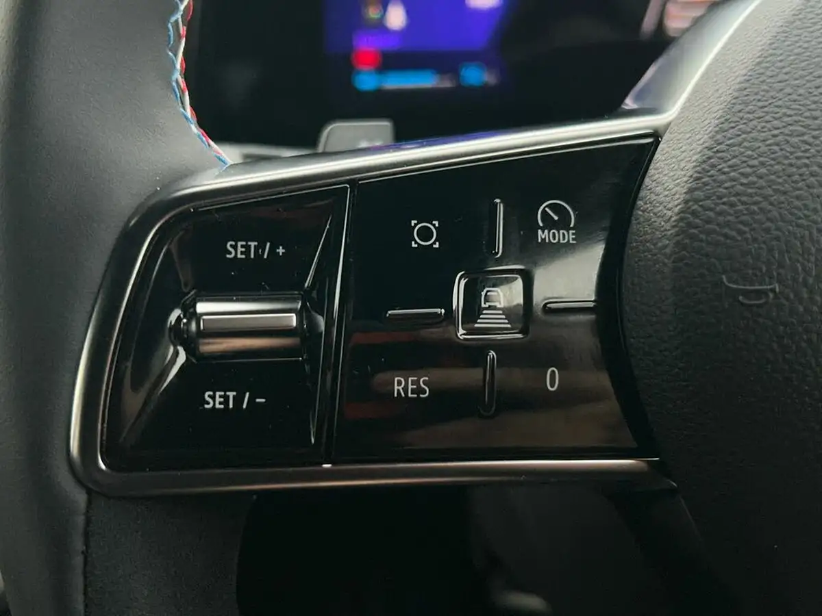 2025-renault-scenic-e-tech-e-esprit-alpine-big-21