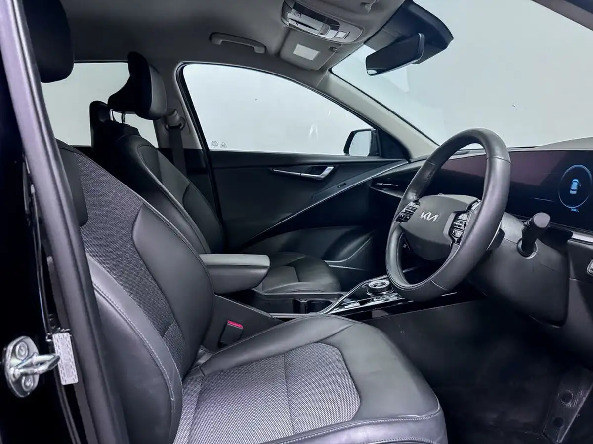 2022-kia-e-niro-ev-3-big-21