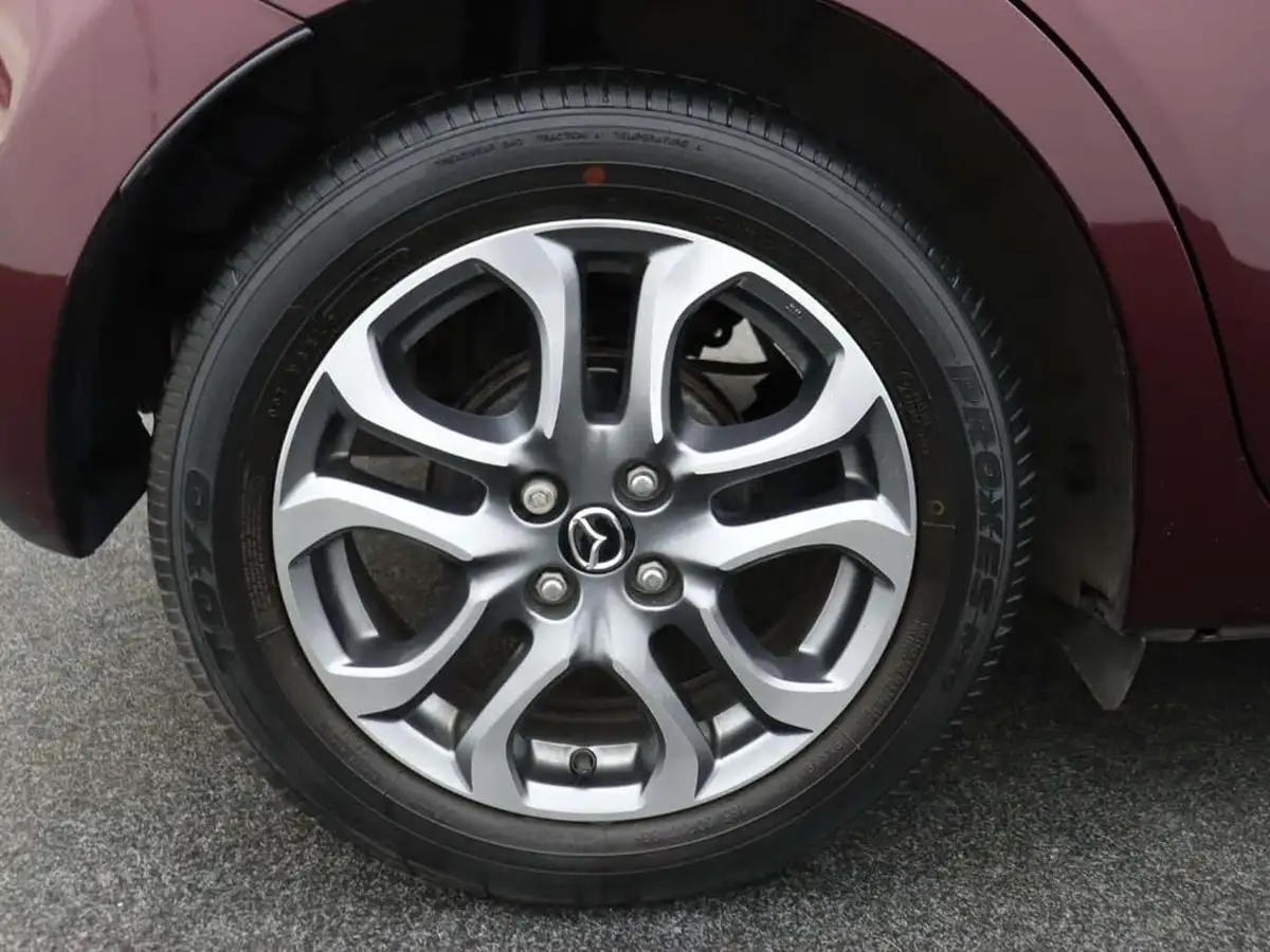2019-mazda-mazda2-15-gt-sport-nav-115ps-big-6