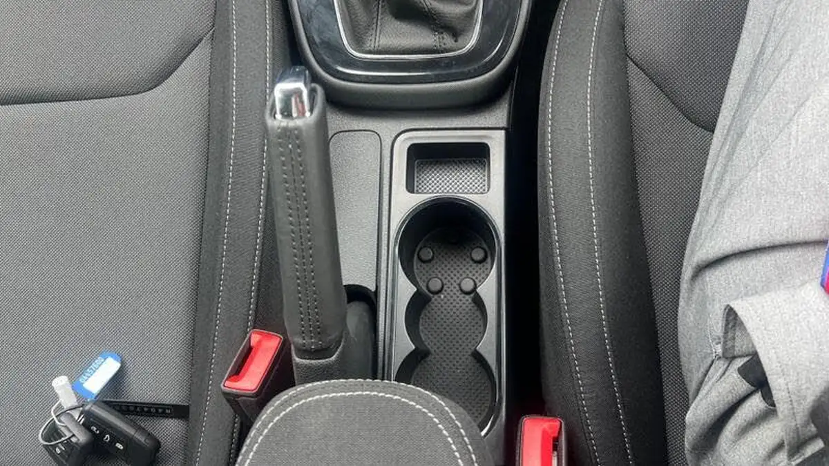 2024-skoda-fabia-10-tsi-colour-edition-116ps-big-25