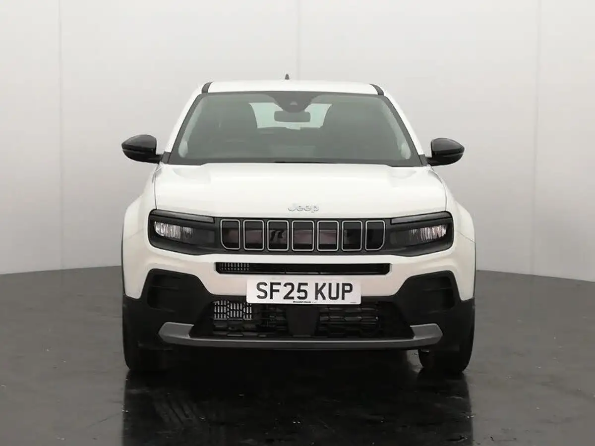 2025-jeep-avenger-12-gse-altitude-big-18