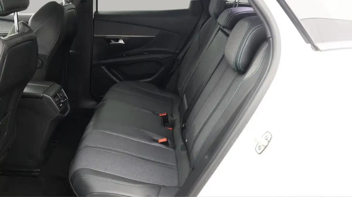 2021-peugeot-3008-suv-15-bluehdi-allure-big-16