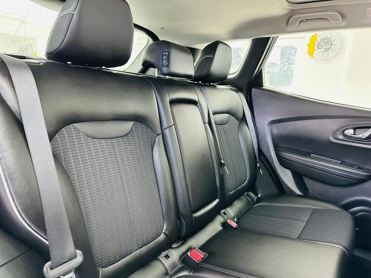 2017-renault-kadjar-15dci-signature-nav-edc-auto-big-31
