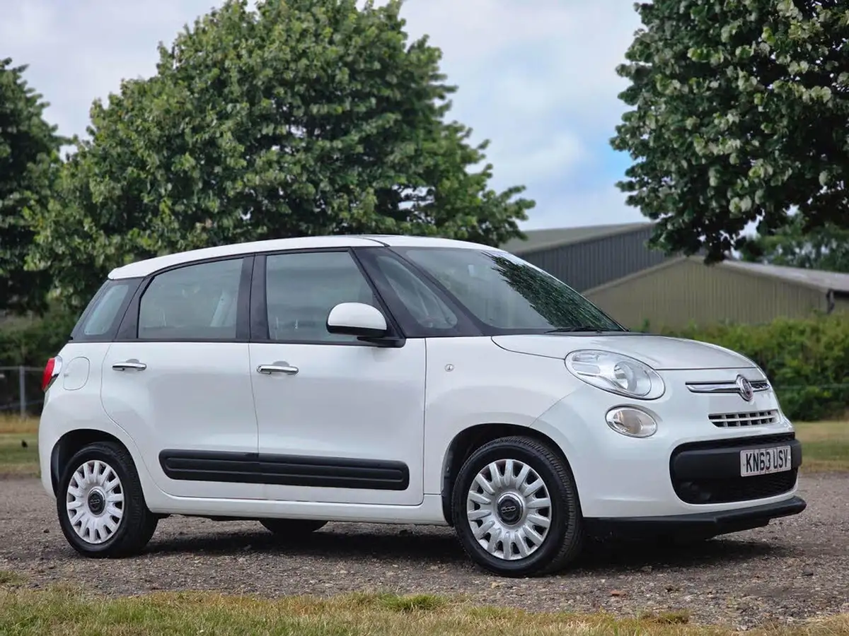 2013-fiat-500l-13td-easy-dualogic-big-2