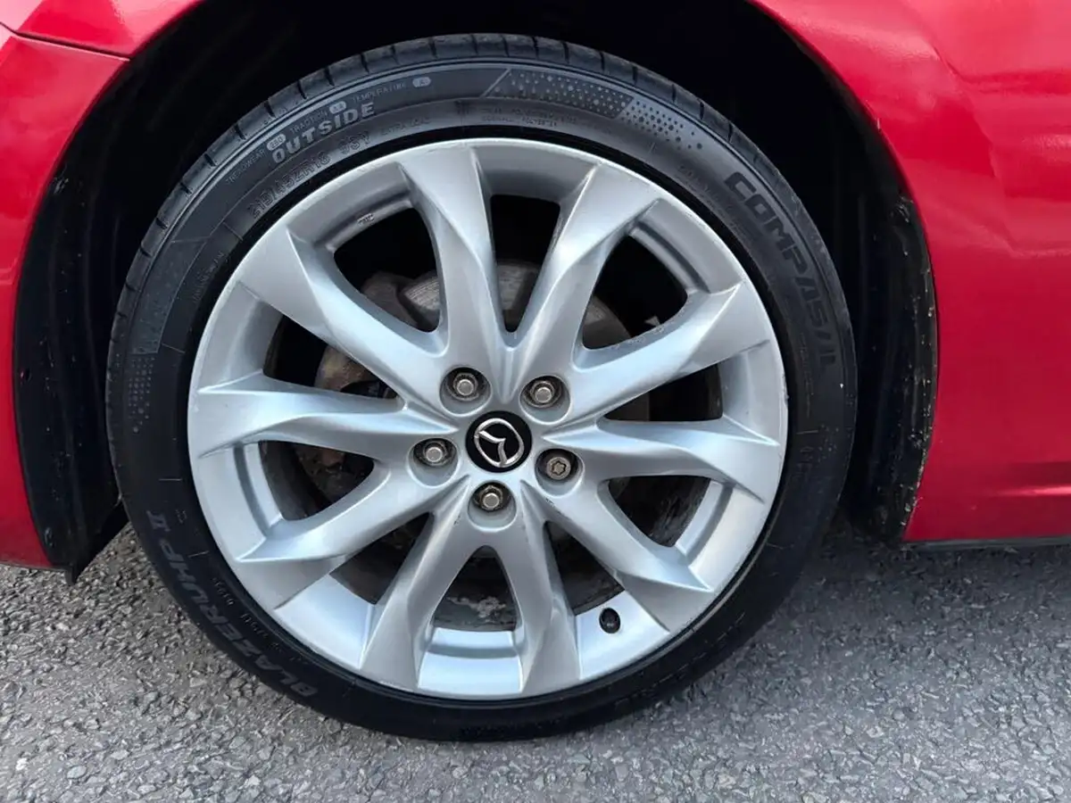 2014-mazda-mazda3-22td-sport-nav-hatchback-5d-big-28
