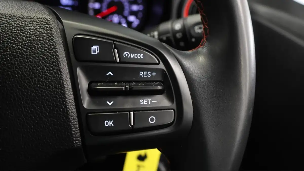 2023-hyundai-i10-10-t-gdi-n-line-big-24