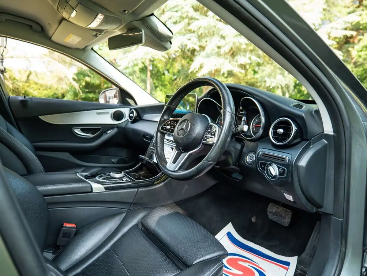 2019-mercedes-benz-c-class-15-c200-sport-ss-estate-5d-big-9