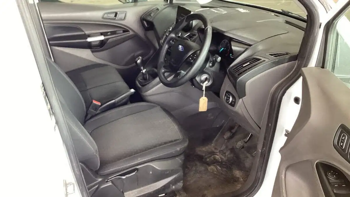 2019-ford-transit-connect-15-ecoblue-l2-240-trend-100pseu6dt-big-6