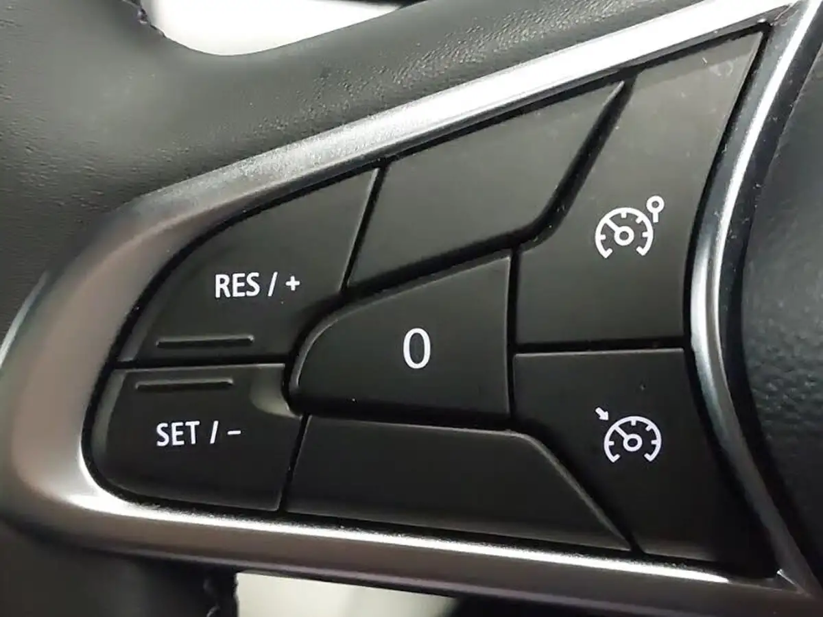 2022-renault-clio-10-tce-se-edition-big-11