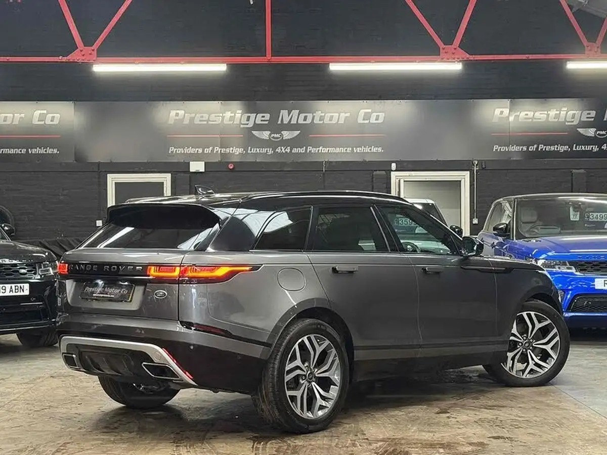 2017-land-rover-range-rover-velar-30-d300-r-dynamic-hse-big-3
