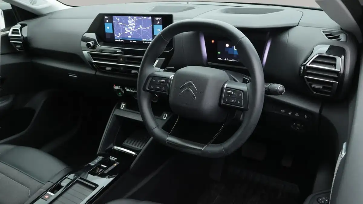 2023-citroen-c4-12-puretech-c-series-edition-eat8-big-9