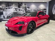 2022 Porsche Taycan E GTS