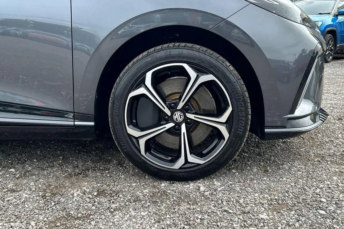 2023-mg-mg4-e-xpower-ev-big-4