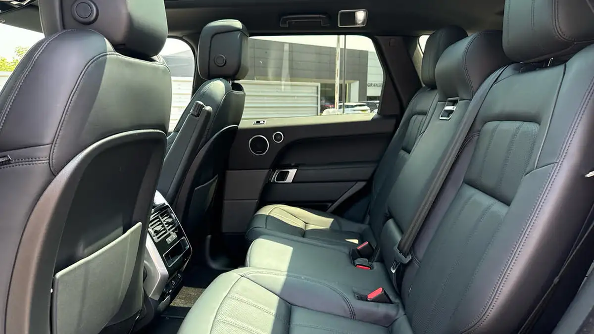2022-land-rover-range-rover-sport-30-d300-hse-dynamic-black-big-3