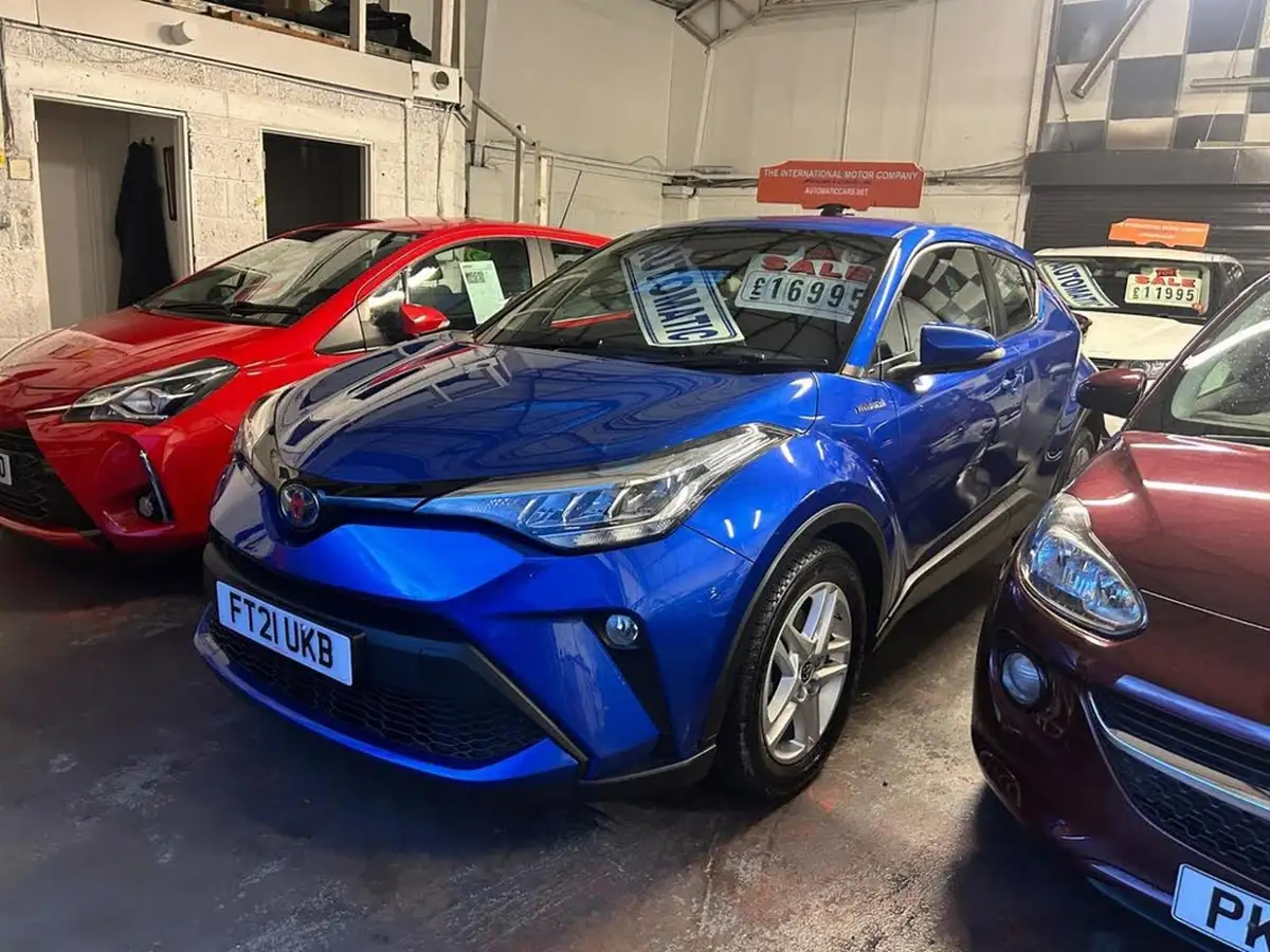 2021-toyota-c-hr-18-vvt-i-icon-big-5