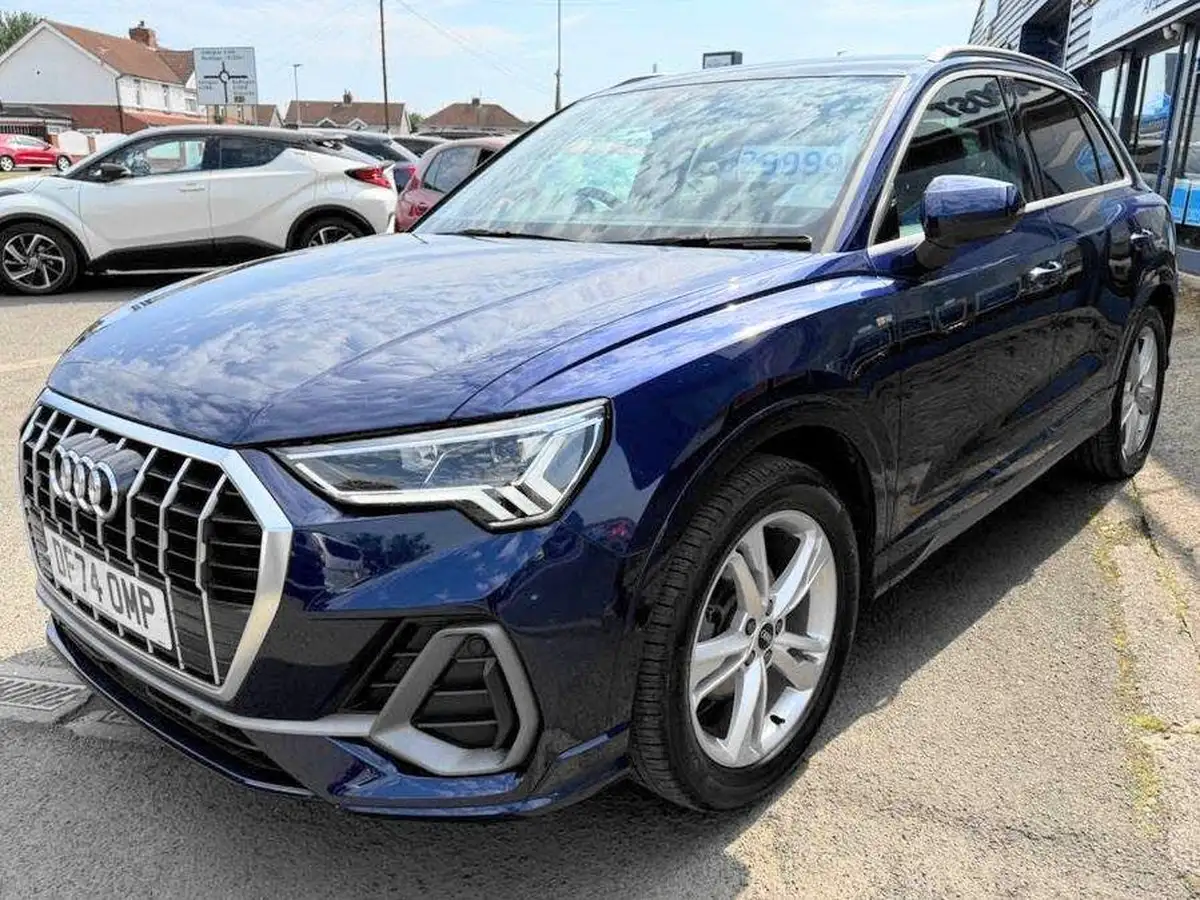 2024-audi-q3-15-35-tfsi-s-line-station-wagon-big-2