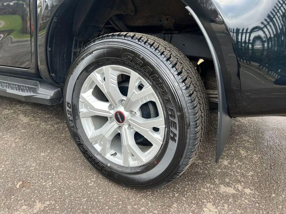 2024-isuzu-d-max-19td-dl20-double-auto-big-9