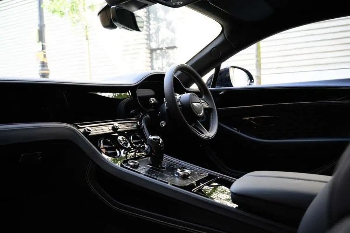 2024-bentley-continental-big-51