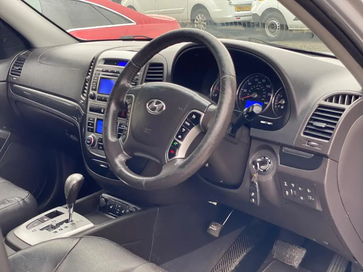 2012-hyundai-santa-fe-22td-premium-7st-auto-big-6